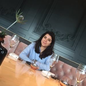 Meet your Posher, Sandra